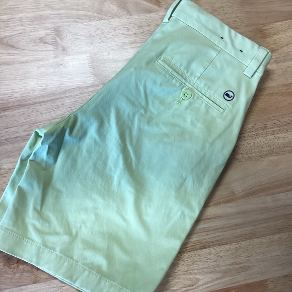 EUC Boys Vineyard Vines Lightweight Performance Shorts‎ With Adjustable Waist-16 - Picture 1 of 4